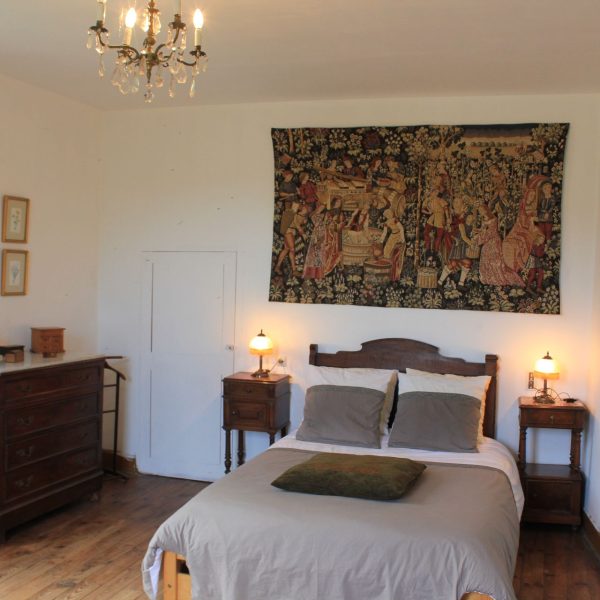Gîte en Ariège : lit de la grande chambre